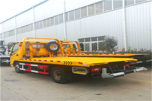 马连道附近拖车救援搭电