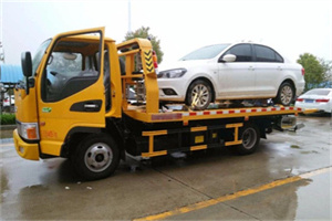 马连道附近拖车救援24小时服务热线